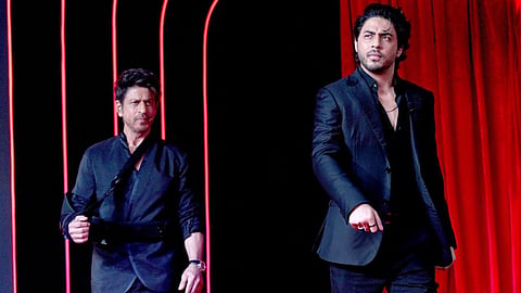 Shah Rukh: तालियों में रखना थोड़ी सी दुआ, बेटे की बैड्स ऑफ बॉलीवुड के प्रिव्यू लॉन्च में बोले शाहरुख खान