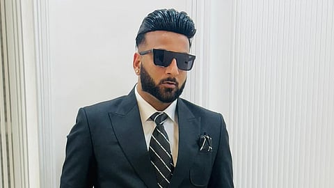 Bigg Boss 19: वाइल्ड कार्ड कंटेस्टेंट बनकर एंट्री करेगा पहले दिन शो से बाहर हुआ ये सदस्य!