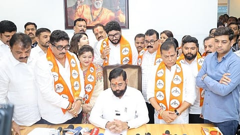 राजन मराठे और ज्योति मराठे शिवसेना में शामिल