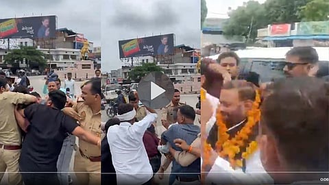 स्वामी प्रसाद मौर्य को करणी सेना के कार्यकर्ता ने मारा थप्पड़, आरोपी की बीच सड़क पर धुनाई-VIDEO