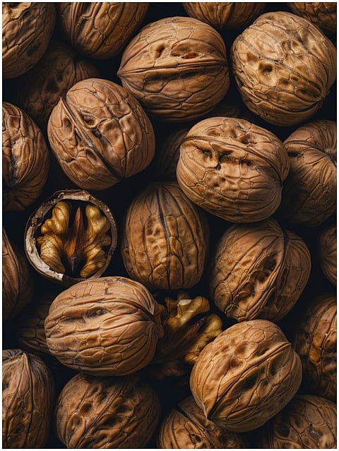 अखरोट को खाने से शरीर को मिलते है कौन से फायदें