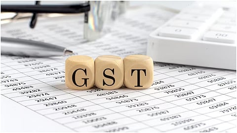 दिवाली से पहले टू-व्हीलर खरीदना होगा सस्ता, सरकार घटा सकती है GST