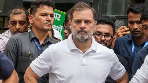 पुणे: राहुल गांधी के वकील ने वापस ली “जान को खतरा” बताने वाली अर्जी सावरकर से जुड़ा है मामला