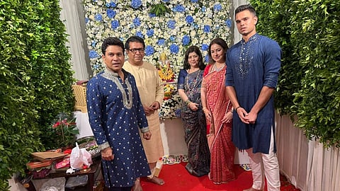 सचिन तेंदुलकर सपरिवार पहुंचे 'शिवतीर्थ', राज ठाकरे साथ की गणपति पूजा