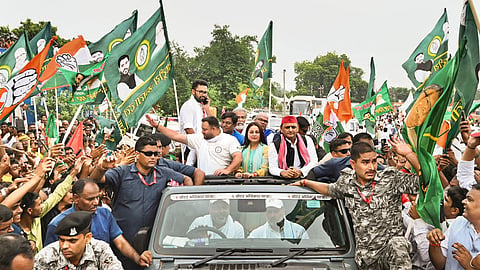 tejashwi-yadav-projects-himself-cm-face-in-front-of-rahul-bjp-attacks