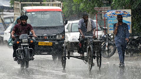 tomorrow-weather-imd-warning-14-states-heavy-rain-alert