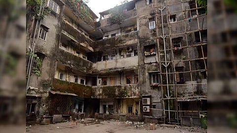 खतरनाक इमारतों के लिए क्लस्टर योजना (pic credit; social media)