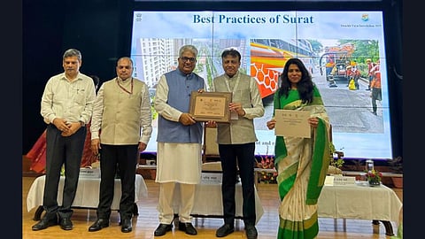 जलवायु परिवर्तन मंत्रालय द्वारा आयोजित स्वच्छ वायु सर्वेक्षण 2025 में अमरावती शहर ने बाजी मार ली है। देशभर के सभी शहरों में अमरावती ने पहला पुरस्कार हासिल किया है। मनपा आयुक्त सौम्या शर्मा चांडक ने 75 लाख के रुप में पुरस्कार स्वीकारा।
