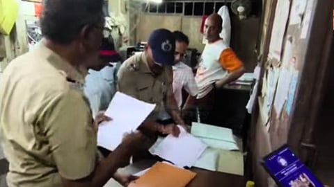 सेंचुरी कंपनी कैंटीन कूपन घोटाला (pic credit; social media)