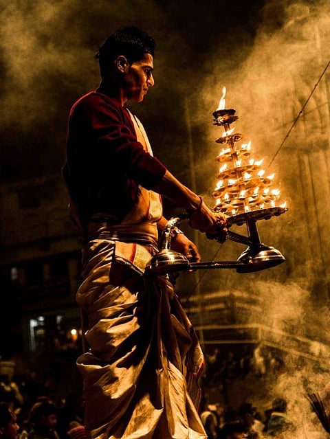 भारत देश में कितने धर्मों को माना जाता है