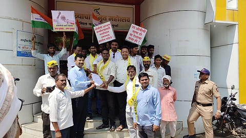 Holi of Hyderabad Gazette: चंद्रपुर जिले में मराठा को आरक्षण देने के सरकार के फैसले के विरोध में ओबीसी ने मोर्चा निकाला।