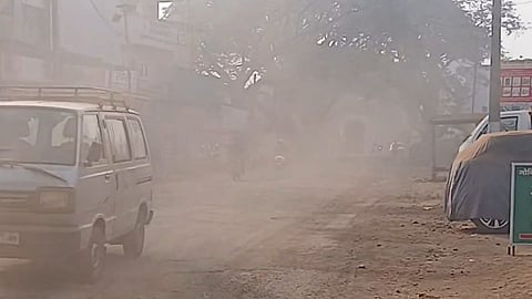 rajura-traffic-dust-problem-chandrapur-roads-pollution