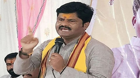 BJP MLA Gopichand Padalkar Advises Hindu Girls