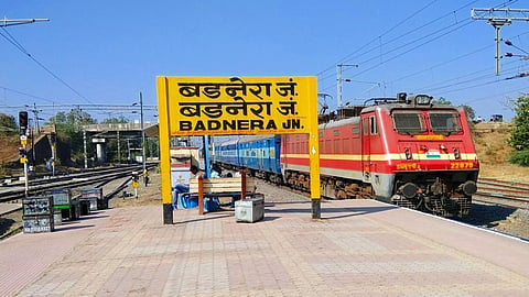 बडनेरा रेलवे स्टेशन पर 2.89 किलो सोने की चोरी