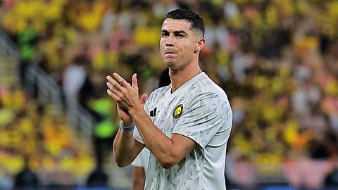 Cristiano Ronaldo बने दुनिया के पहले अरबपति फुटबॉलर, मेसी को पीछे छोड़ते हुए रचा इतिहास