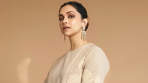 दीपिका पादुकोण ने वर्किंग आवर्स डिबेट पर रखी अपनी राय, बोलीं- अपनी लड़ाइयां मैं चुपचाप से लड़ती हूं
