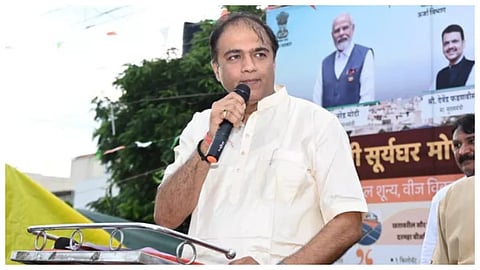 वर्धा में विकास कार्यों की समीक्षा, पालकमंत्री भोयर ने दिए विभागों को सख्त निर्देश
