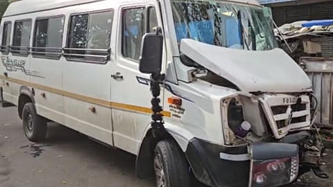मुंबई दादर प्लाजा बस स्टॉप दुर्घटना (pic credit; social media)