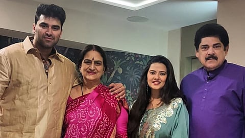 बेटे और बहू हैं एक्टर्स, पीछे छोटा सुखी परिवार छोड़ गए हैं पंकज धीर