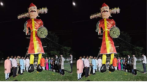 देवली में दशहरा उत्सव में तडस का प्रतिपादन