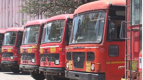 ST Bus