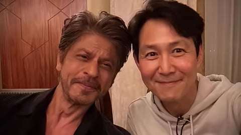 'स्क्विड गेम' एक्टर ली जंग जे ने शाहरुख खान को बताया 'आइकन', JOF 2025 में किंग खान