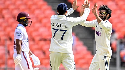 रवींद्र जडेजा ने रचा इतिहास: इयान बॉथम-गैरी सोबर्स के क्लब में शामिल, अश्विन के रिकॉर्ड की बराबरी