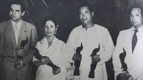 1954 में शुरू हुई थी फिल्मफेयर अवॉर्ड्स की परंपरा, पहली बार इस फिल्म को मिला था पुरस्कार