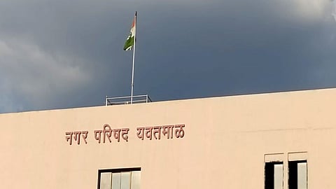 काफी लंबे अंतराल के बाद अब नगर परिषद चुनावों का आयोजन होने जा रहा हैं। जिसके चलते कई राजनीतिक कार्यकर्ताओं की खुशी का ठिकाना नहीं है, लेकिन अब जानकारी मिली है कि Yavatmal जिले के नगराध्यक्ष पर महिलाओं के लिए आरक्षित होंगे।