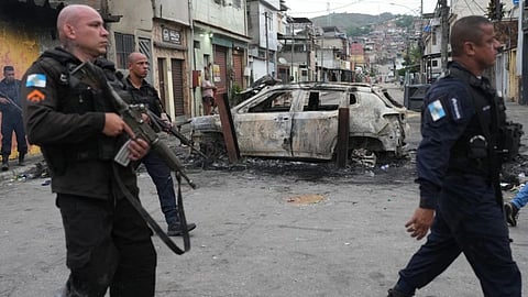 Helicopter attack... Fierce battle between drug mafia and police in Rio, Brazil, bodies strewn everywhere.