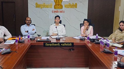 gadchiroli-road-construction-delay-collector-warning
