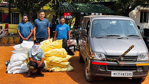 gadchiroli-scented-tobacco-smuggling-seized