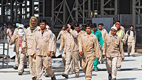 क्या है कफाला सिस्टम? जिसे 70 साल बाद सऊदी अरब ने किया बंद, कामगारों में खुशी की लहर