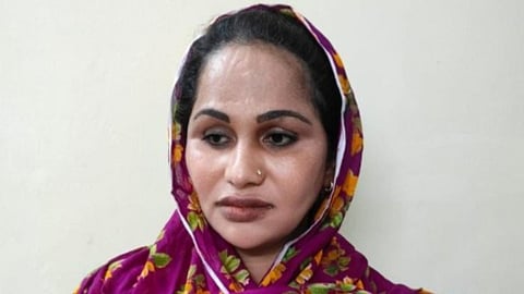 mumbai-bangladeshi-transgender-guru-ma-arrest-fake-documents