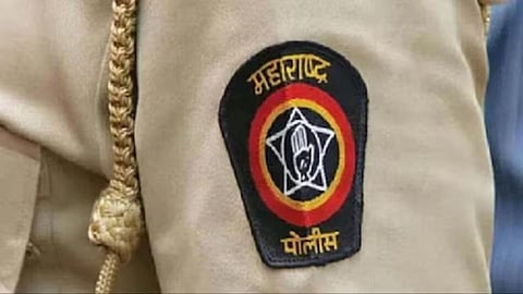 nashik-police-transfer-12-inspectors-commissioner-sandeep-karnik-action