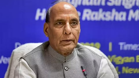Defense Minister Rajnath Singh will visit Malaysia to participate in the 12th ASEAN Meeting-Plus.