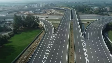 Delhi Mumbai Expressway