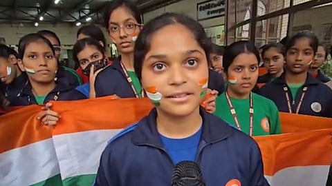 'इस बार विश्व कप हमारा,' भारत-दक्षिण अफ्रीका फाइनल को लेकर लड़कियों में भारी उत्साह