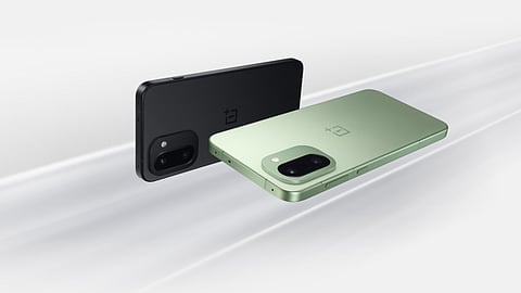 OnePlus 15R खरीदना चाहिए या नहीं? लॉन्च से पहले जानें इसके बड़े फीचर्स