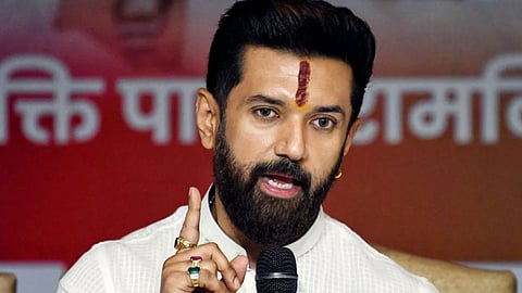 bihar-election-2025-chirag-paswan-slams-mahagathbandhan-tejashwi-yadav-job-promise-roadmap