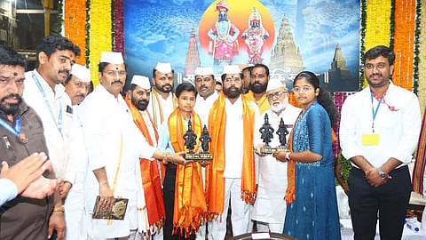 Eknath Shinde: महाराष्ट्र के उपमुख्यमंत्री एकनाथ शिंदे ने रविवार को कहा कि राज्य के लोग आगामी स्थानीय निकाय चुनाव में सत्तारूढ़ महायुति को उसके काम और विकास के एजेंडे के आधार पर समर्थन देंगे।