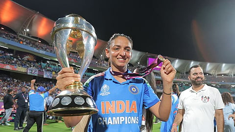महिला क्रिकेट की नई शुरुआत, वर्ल्ड कप जीतने के बाद सेंट्रल कॉन्ट्रैक्ट में होगा सुधार