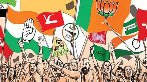 Kamptee Municipal Election: नगर परिषद कामठी के आगामी 2 दिसंबर को होने वाले चुनाव हेतु नामांकन प्रक्रिया के बाद स्क्रूटनी भी संपन्न हो चुकी है। ऐसे में अब बागियों को मनाने का सिलसिला चल पड़ा है।
