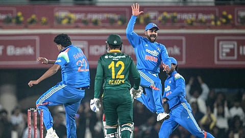 रायपुर में बदलेगा खेल! बल्लेबाज या गेंदबाज, कौन रहेगा हावी, जानिए क्या कहता है पिच का मिजाज?