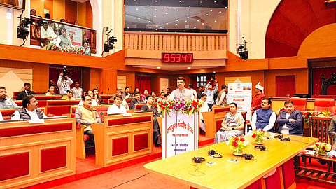 विधानसभा में 16 विधेयक पारित