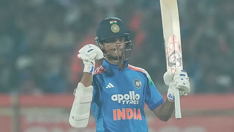 ODI में पहला शतक जड़ने के बाद बड़ा फैसला! अब इस टूर्नामेंट में भी जलवा दिखाएंगे यशस्वी जायसवाल