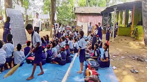 Yesgaon students study