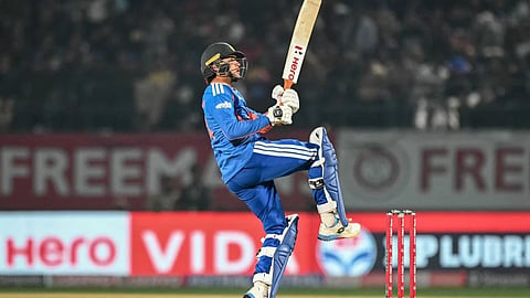अभिषेक शर्मा ने रचा इतिहास, T20I में ऐसा कारनामा करने वाले दुनिया के पहले बल्लेबाज बने