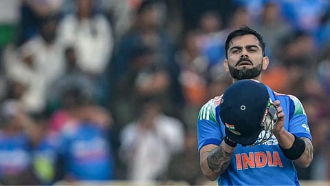 सुनील गावस्कर ने विराट कोहली की तारीफ में पढ़े कसीदे, बताया वनडे क्रिकेट का सबसे महान खिलाड़ी