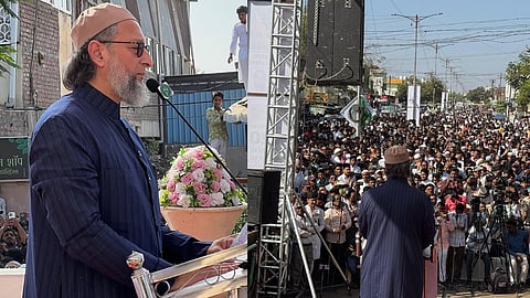 Asaduddin Owaisi mentions Pakistan constitution, says hijab-wearing daughter will become PM
